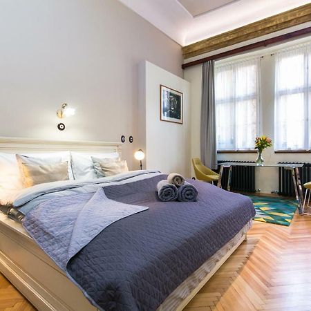 Apartment Nebovidy I - Historic Centre - Terrace - Air Conditioning Praha Eksteriør bilde
