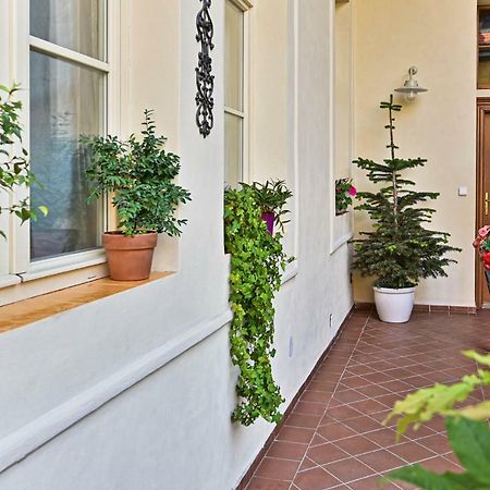 Apartment Nebovidy I - Historic Centre - Terrace - Air Conditioning Praha Eksteriør bilde