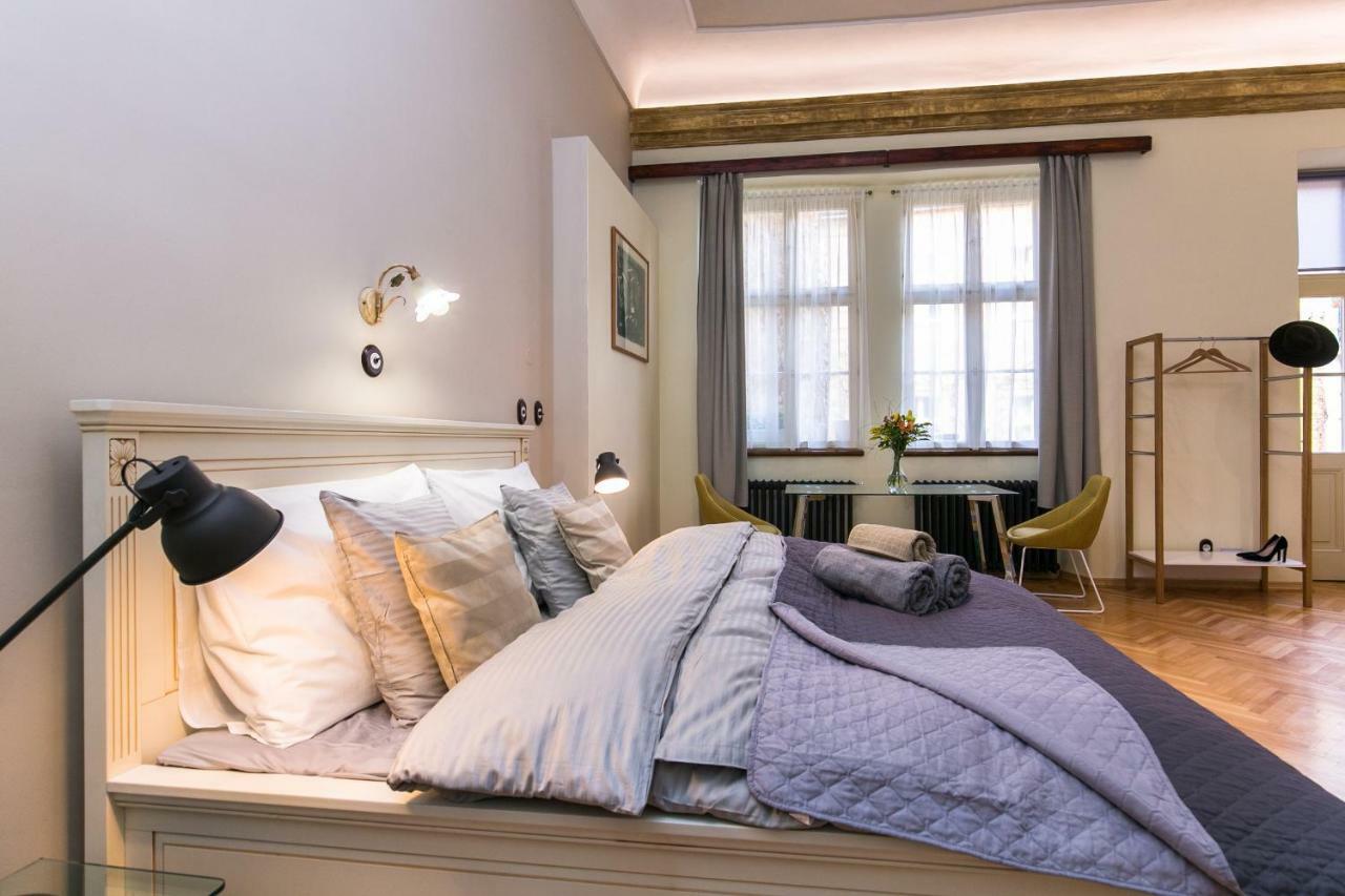 Apartment Nebovidy I - Historic Centre - Terrace - Air Conditioning Praha Eksteriør bilde