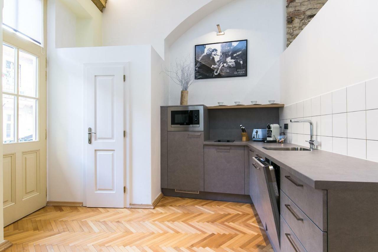 Apartment Nebovidy I - Historic Centre - Terrace - Air Conditioning Praha Eksteriør bilde